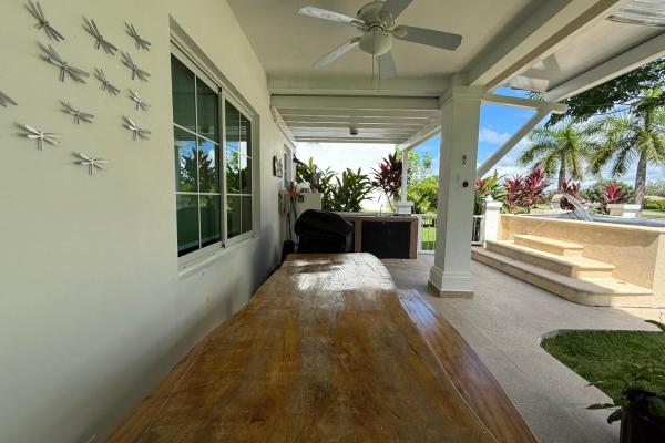 For sale apartment ground floor bijao howard 12