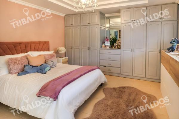 Venta de casa con paneles solares no paga factura de luz