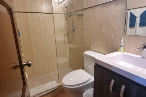 Ocean view apartment with golf access in coronado