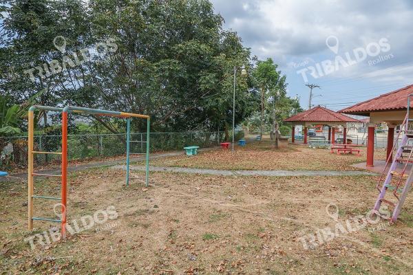 Venta de casa en brisas del golf