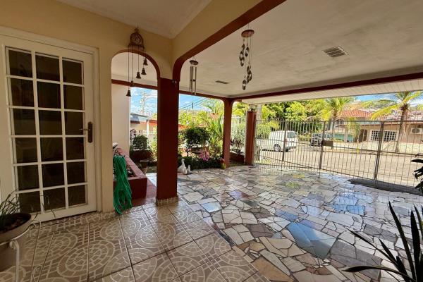 For sale house in el bosque