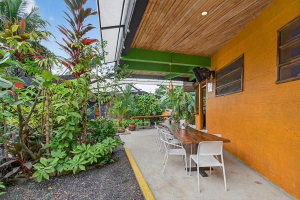 Restaurante y local comercial llave en mano