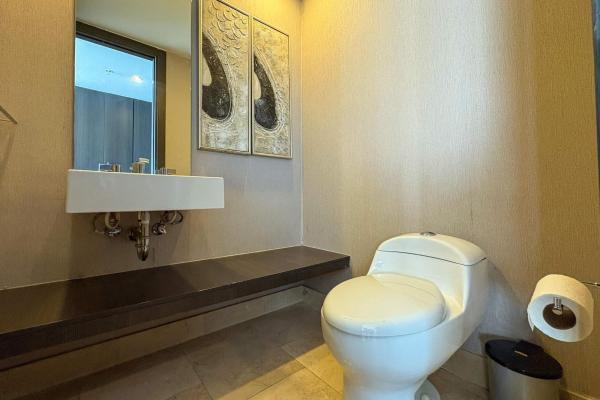 Apartamento en planta alta en punta pacífica, panamá
