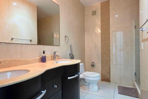 Se vende apartamento en ph allure piso alto con vista al mar