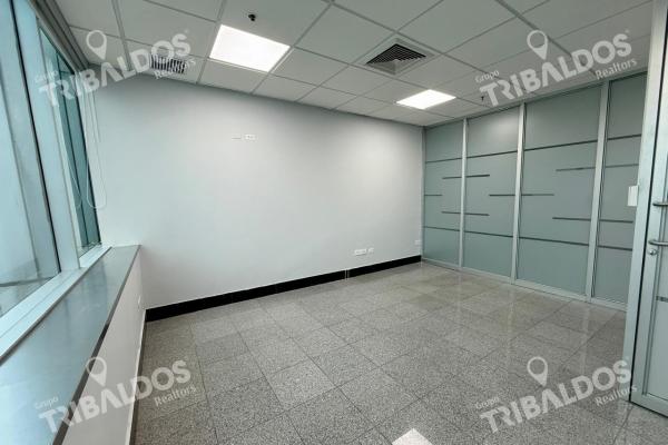 Alquiler de oficina en torre de las americas