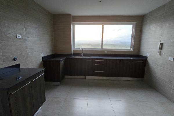 Sale of apartment in ocean waves nueva gorgona