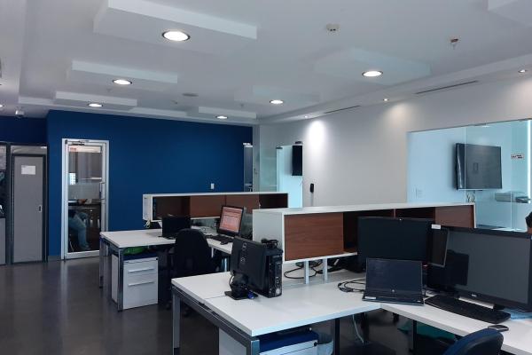 Spacious and functional office in oceanía – 231.49