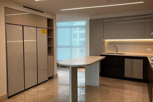 Ph santamaria signature crescent lane