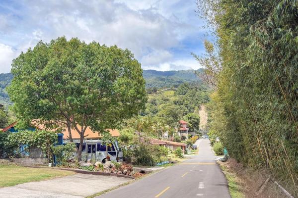 2 bedroom apartment for sale in boquete panama