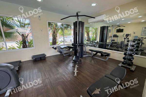 Venta de apartamento en ph torres de versalles ii