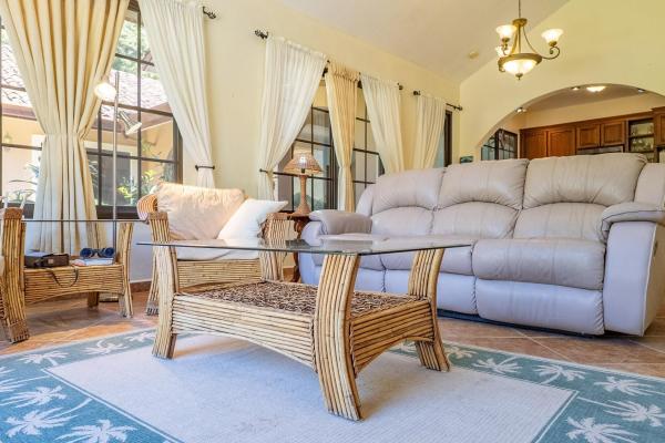 Villa dúplex de 3 dormitorios en el centro de boquete