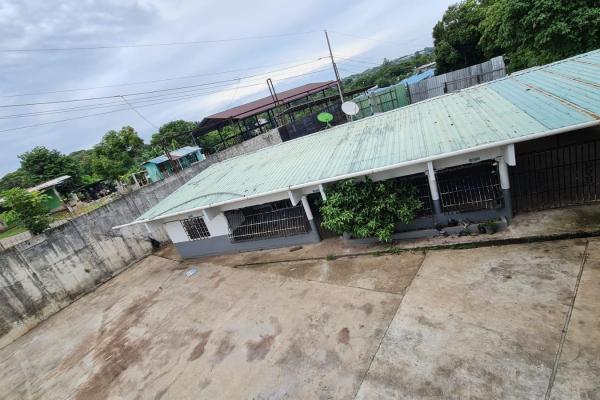 I'm selling a cabuyita farm