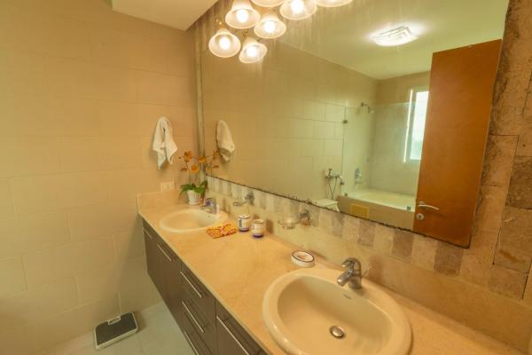 Apartamento con vista al mar en ph cocolí