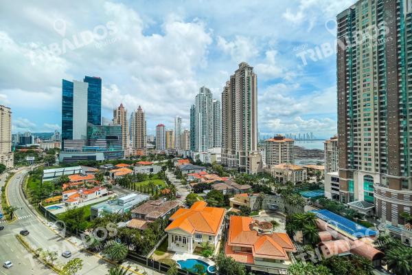 Venta de apartamento remodelado en p.h q tower, punta pacifica