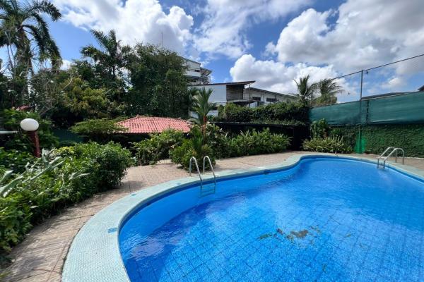 Venta de terreno con mejoras en el carmen