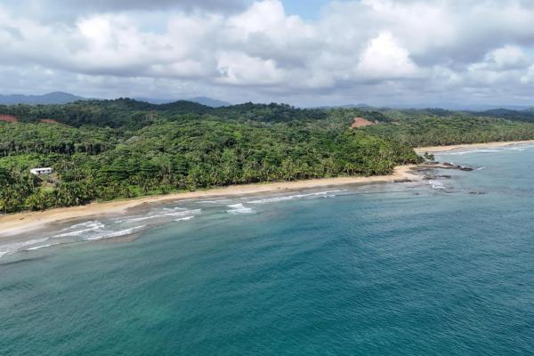 Palmira beach coastal paradise colon, panama