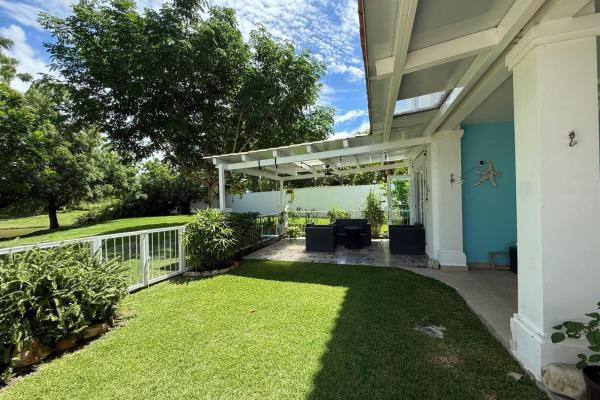 For sale apartment ground floor bijao howard 12