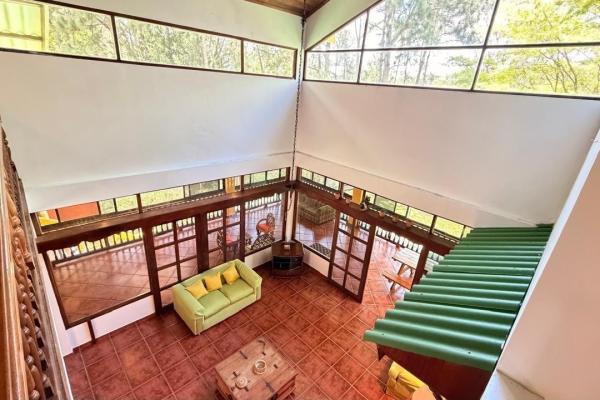 Se vende casa en altos de cerro azul