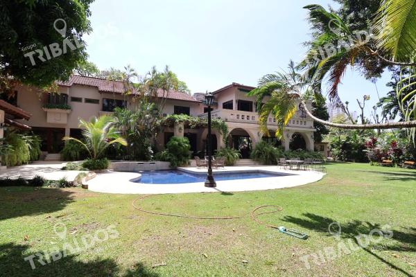 Alquiler de casa en altos del golf