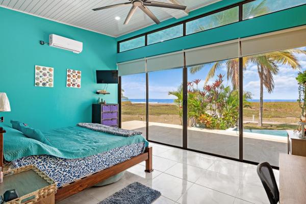 Unique beachfront home in playa la barqueta