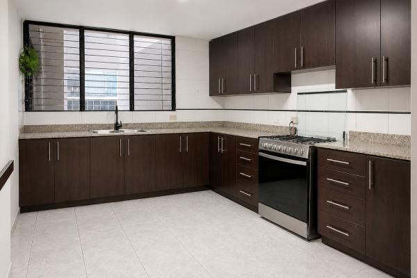 Alquiler de apartamento con vista al mar en rocamar, ave. balboa