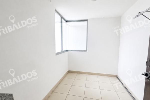 Apartamento en venta en transístmica de 2 recámaras – ph central park
