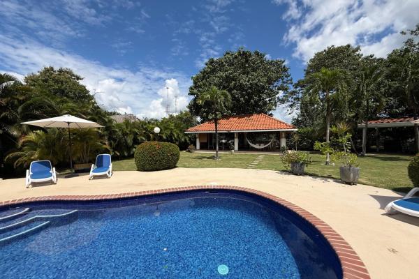 Casa con piscina en coronado golf | amoblada y equipada