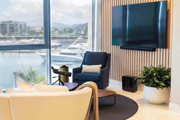 Waterfront 6 – wake up to the marina, own the view