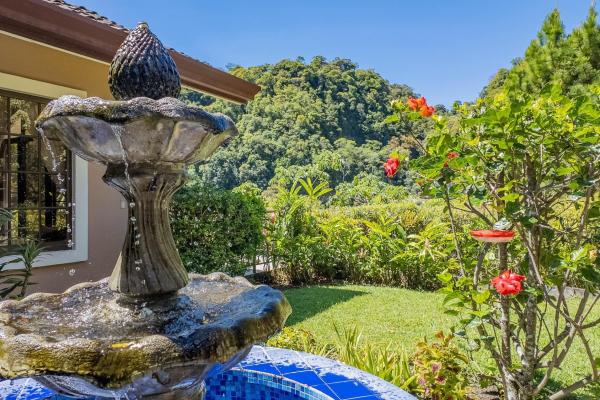 Villa dúplex de 3 dormitorios en el centro de boquete