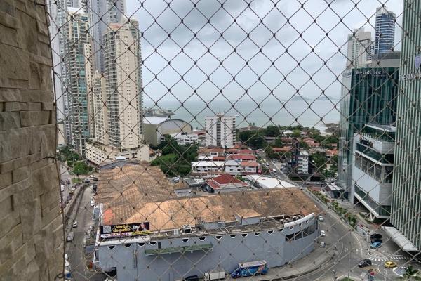 Se alquila comodo apartamento amueblado en costa pacifica