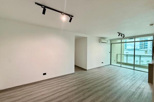 Alquiler o venta apto en costa del este