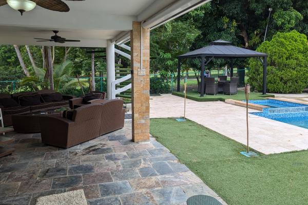 Venta de casa en coronado golf