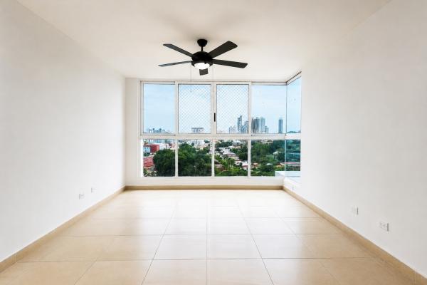 Apartment for sale in the innova tower building