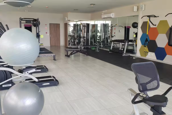 Venta de apartamento en royal palm nueva gorgona