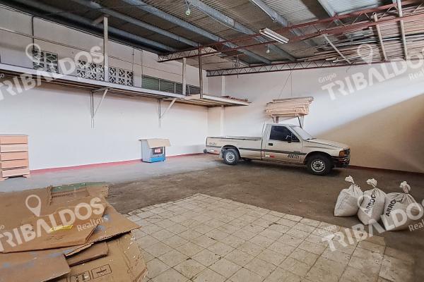 Venta de local comercial en aguadulce