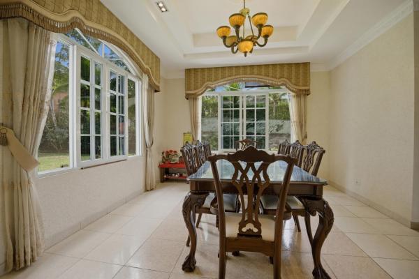 Single family house in llanos de curundu, ancon