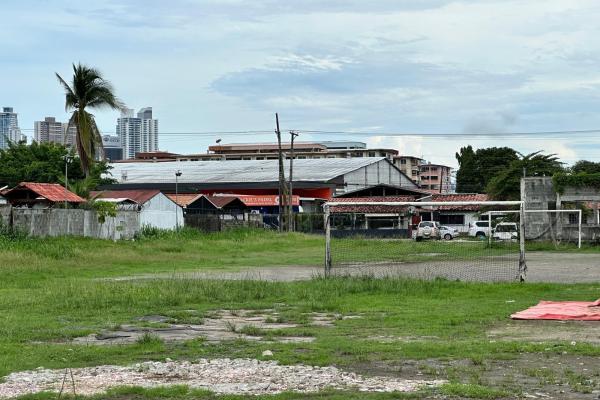 Terreno en venta juan diaz, campo limbergh