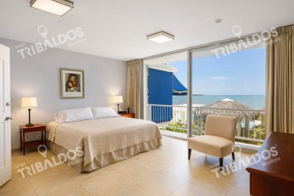Apartamento frente al mar en venta , ph la ensenada farallón