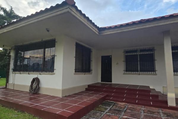 Venta de casa en brazos heights, colón