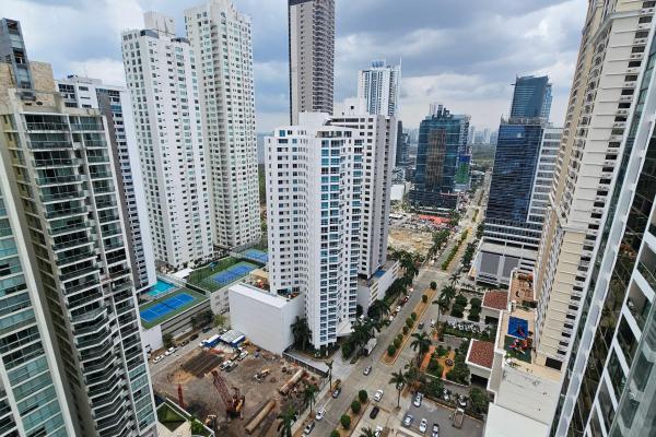 Venta de apartamento en parkside costa del este panama city