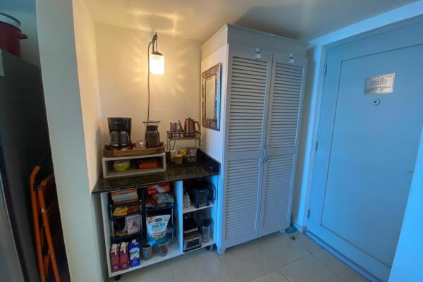 Apartamento frente al mar en coronado bay: dos estudios fusionados