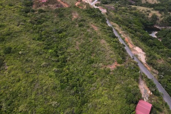 Atractiva finca de 8,7 hectáreas cerca de santa fe