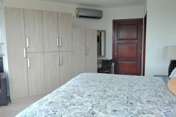 Apartamento en venta con vistas al campo de golf oceano y montana