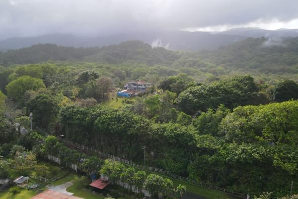 Residencia con 3.2 hectáreas y espectacular vista a las montañas, portobelo, colon
