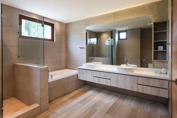Venta de casa moderna en costa del este, balmoral