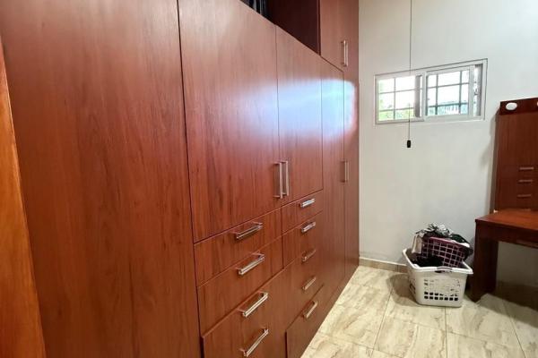 Amplia y completa casa residencial