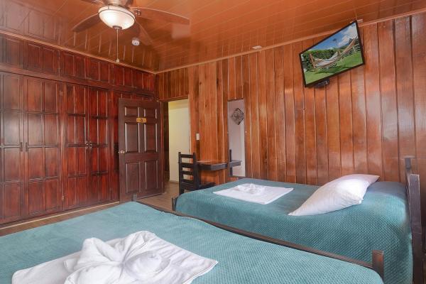 Fantastic & successful downtown boquete hotel