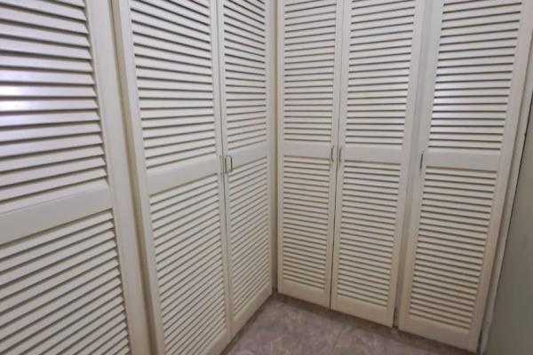 House with pool large lot nueva gorgona panama