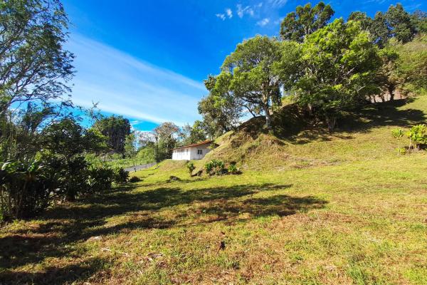 Prime volcán lot for sale