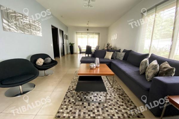 Venta de casa en dorado village en condado del rey